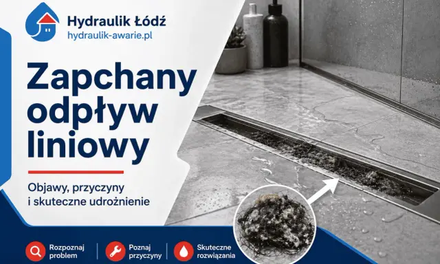 Zapchany odpływ liniowy w łazience, pełen włosów i zanieczyszczeń. Hydraulik Łódź oferuje skuteczne udrożnienie.